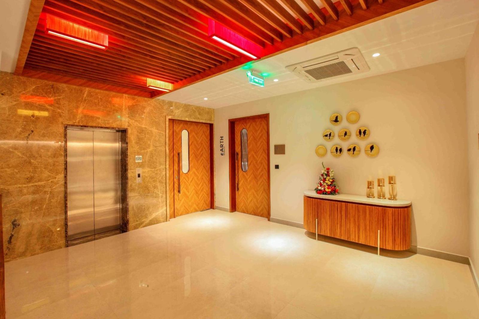Hotel Park Residency Ayarkunnam à Pullappalli Extérieur photo